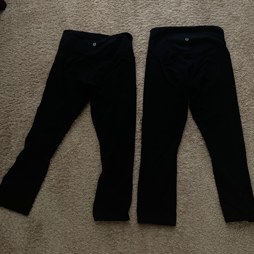 Lululemon black capri leggings